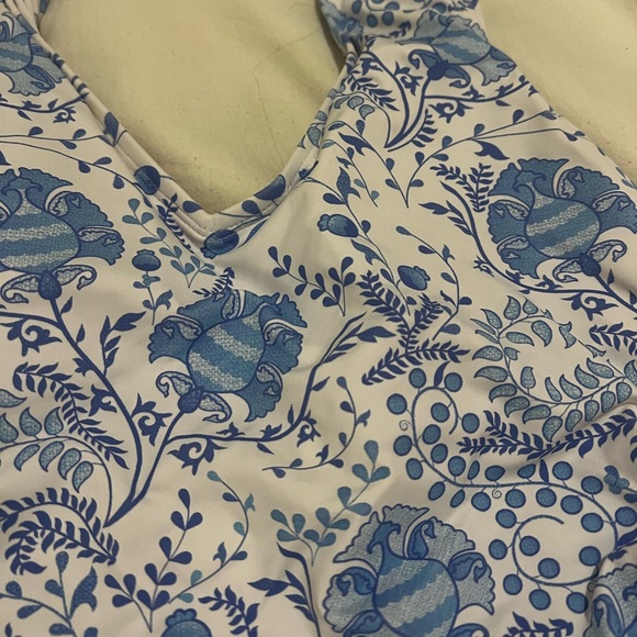 Toluca Swim One Piece - Picture 4 of 5